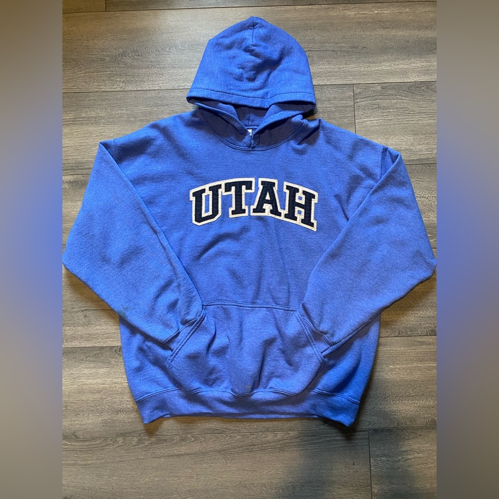 Utah Heavy Blend Hoodie